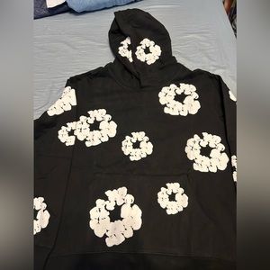 Denim Tears The Cotton Wreath Sweatshirt Black Men’s Large